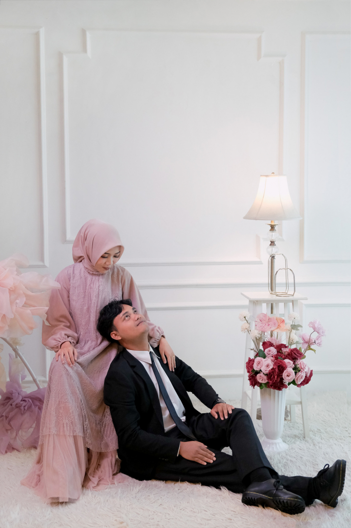 https://rosi-reno.webnikah.com/dirmember/00000028/Rosidanreno/photo-274005-322296-l-202505131041.jpg